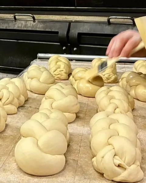 Zopf, von Hand geflochten